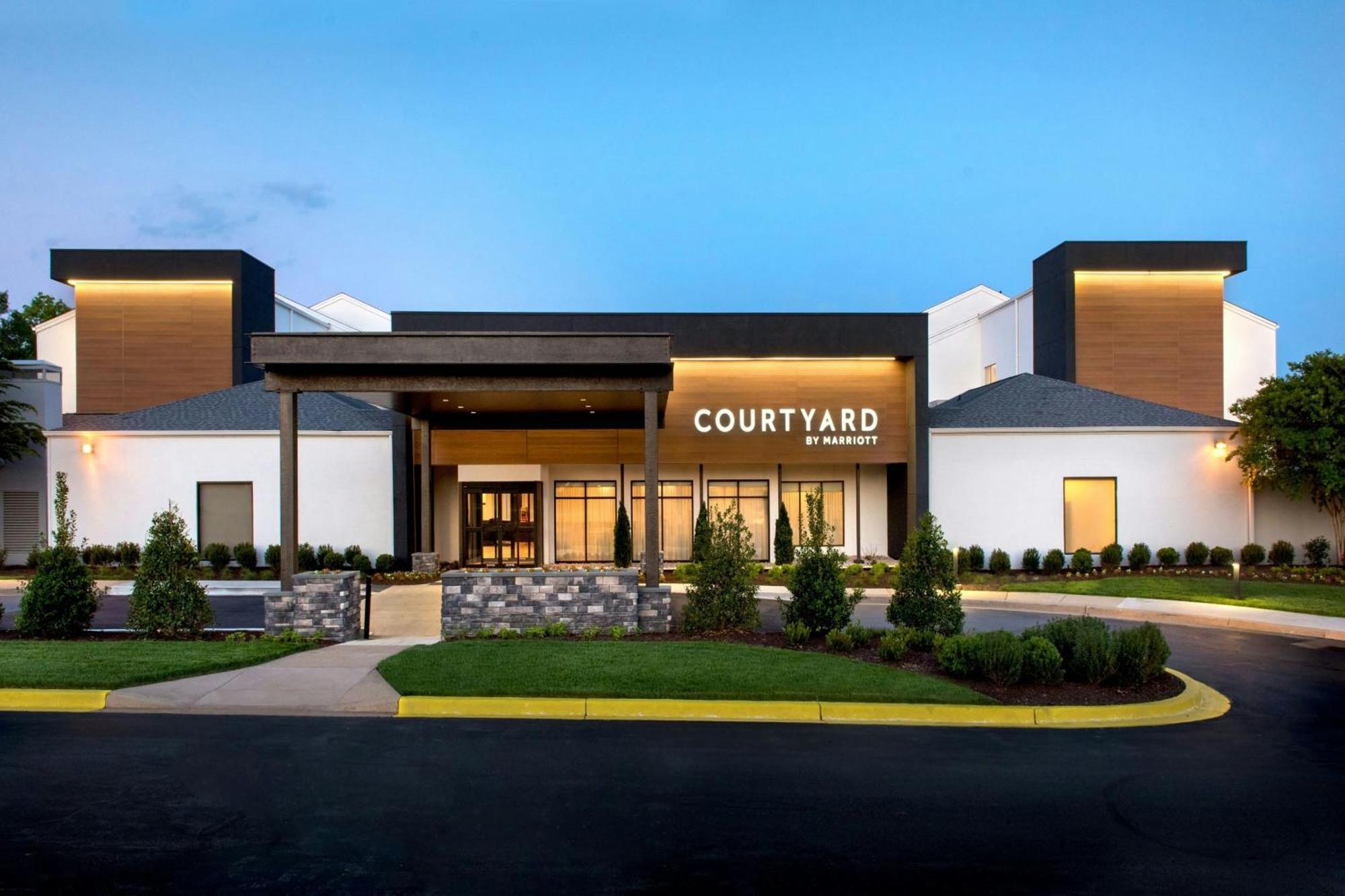 Courtyard By Marriott Silver Spring North/White Oak Екстериор снимка