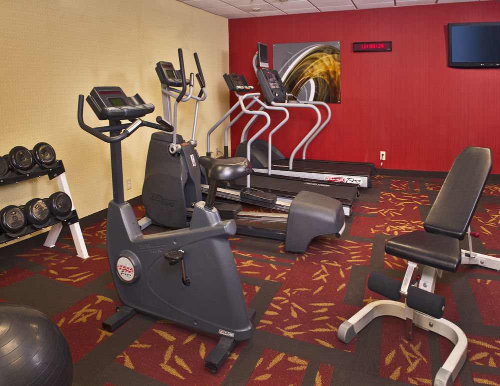 Courtyard By Marriott Silver Spring North/White Oak Екстериор снимка